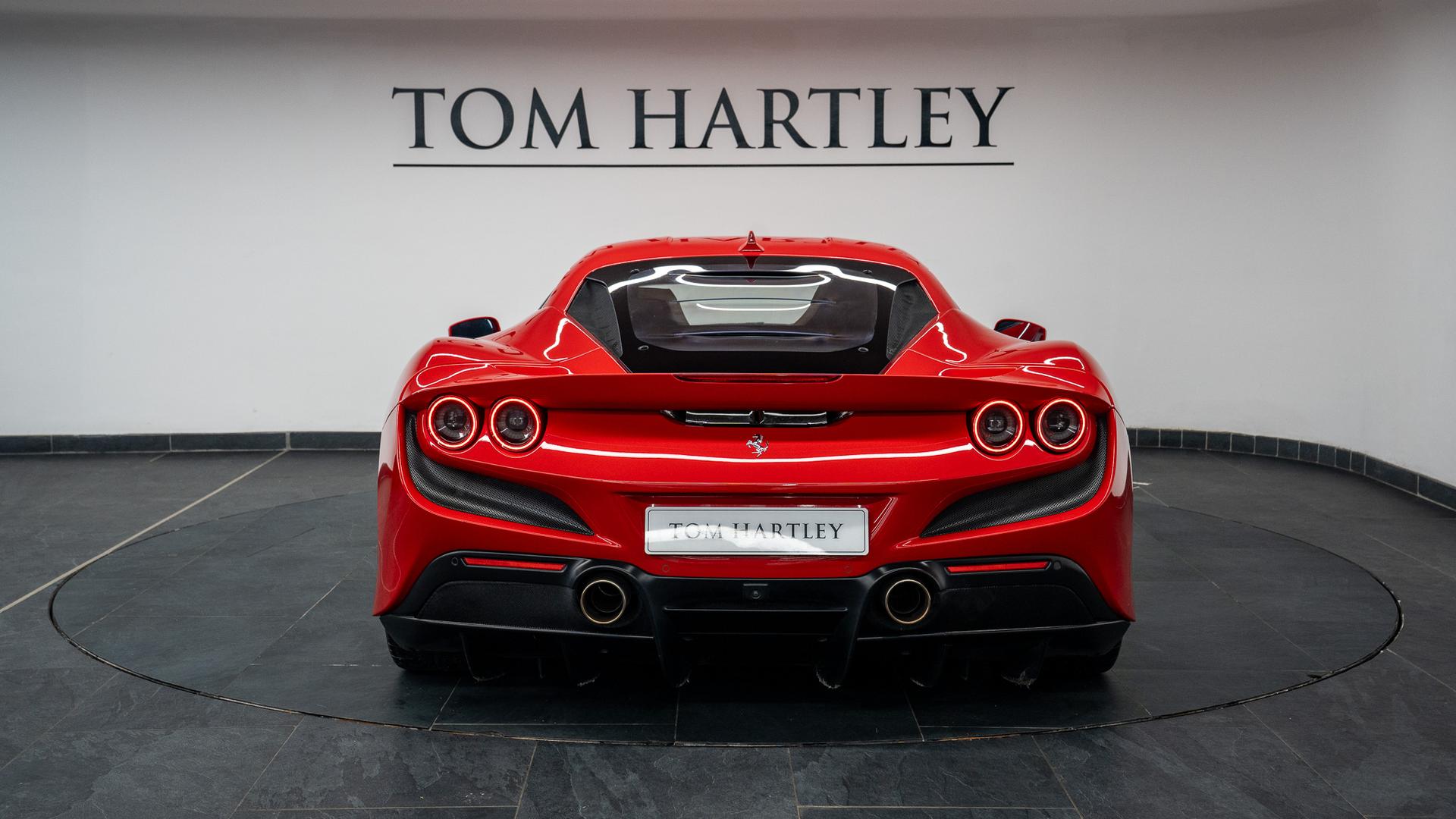 Ferrari F8 Photo 10416866-7abc-43a1-b002-aa8cf6d51aaf.jpg