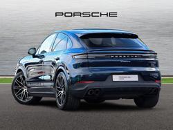 PORSCHE Cayenne Photo 2