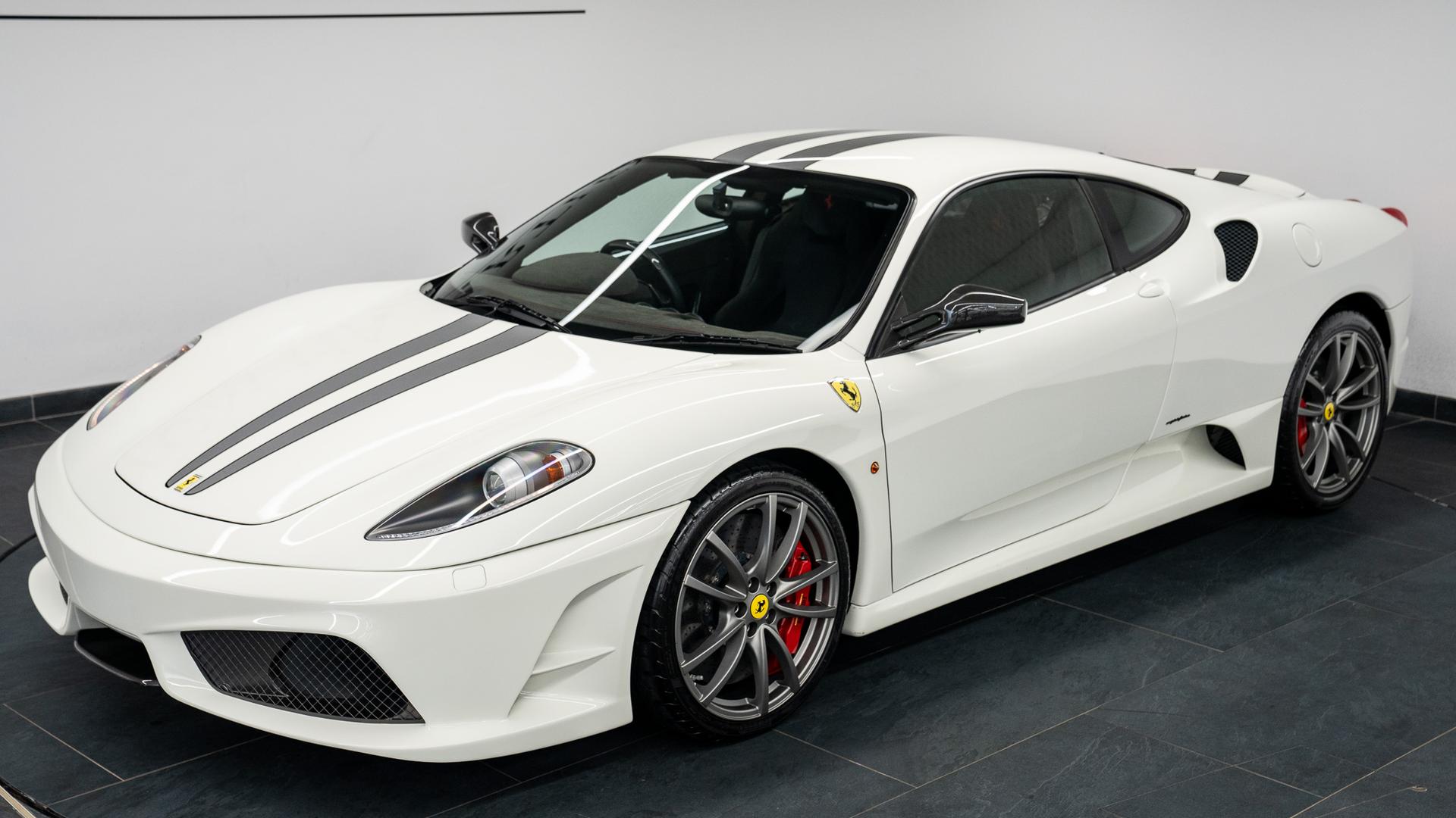 Ferrari 430 Photo 10579ab2-ea5e-490f-a72f-048e32d94bd6.jpg
