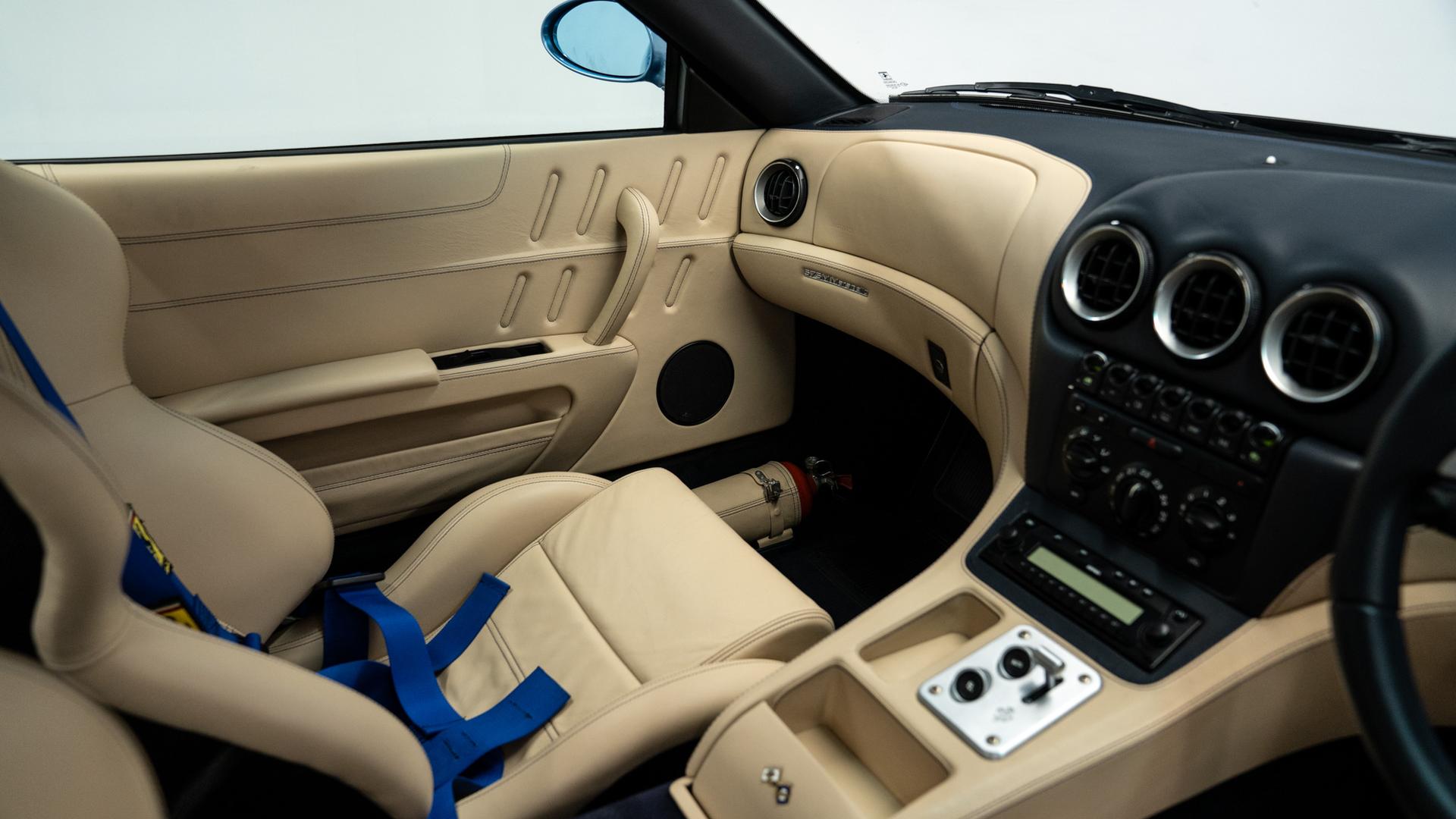 Ferrari 575M Photo 108ac232-7f49-4131-863d-bcbaeee7a61e.jpg