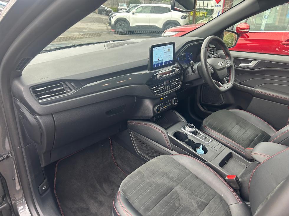 Ford Kuga Photo 109222c7-2a91-40fb-bf4f-22042b2cee02.jpeg