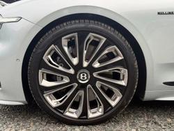 BENTLEY Continental Photo 5