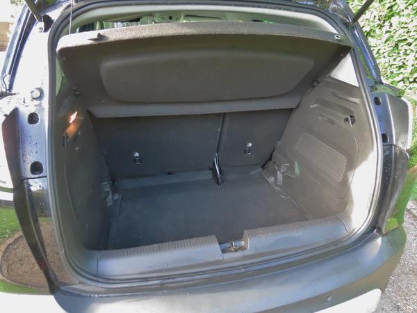 Used Vauxhall Crossland LV71VUN 12