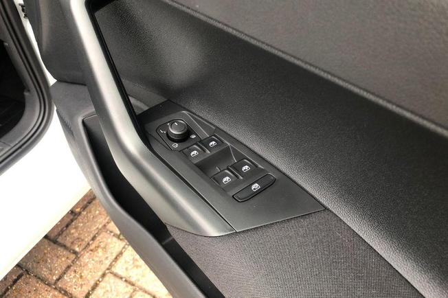 Volkswagen Polo Photo 12