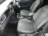 Volkswagen T-Roc Photo 20