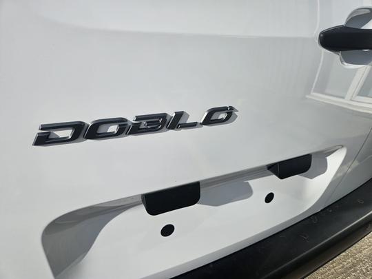 Fiat Doblo Photo