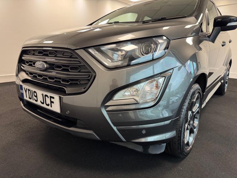 Ford EcoSport Photo 10c8fa64-392d-4e33-a01a-55daf3eb0f12.jpg