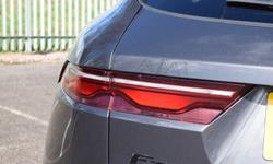 Jaguar F-PACE Photo 33