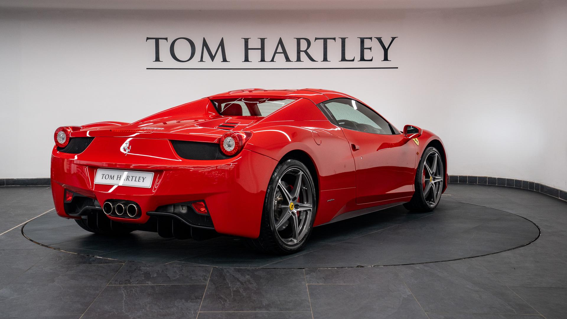Ferrari 458 Photo 10eb4782-1ee9-4ae2-b666-b322b1325479.jpg
