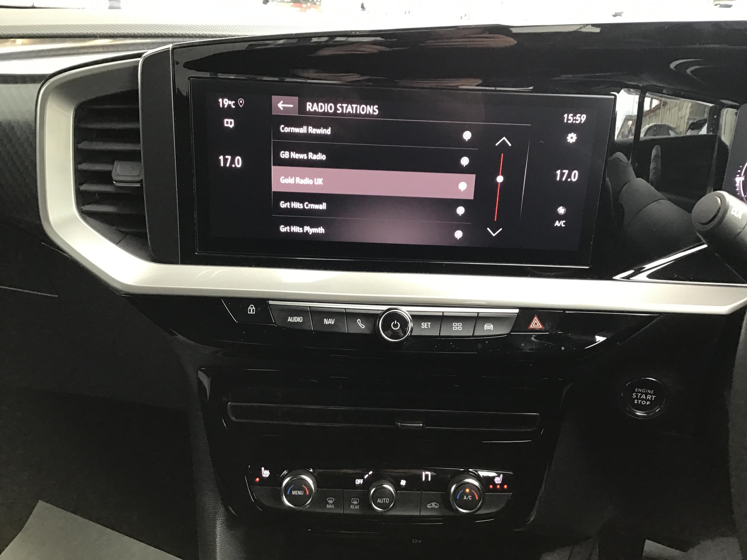 Vauxhall Mokka Photo 16