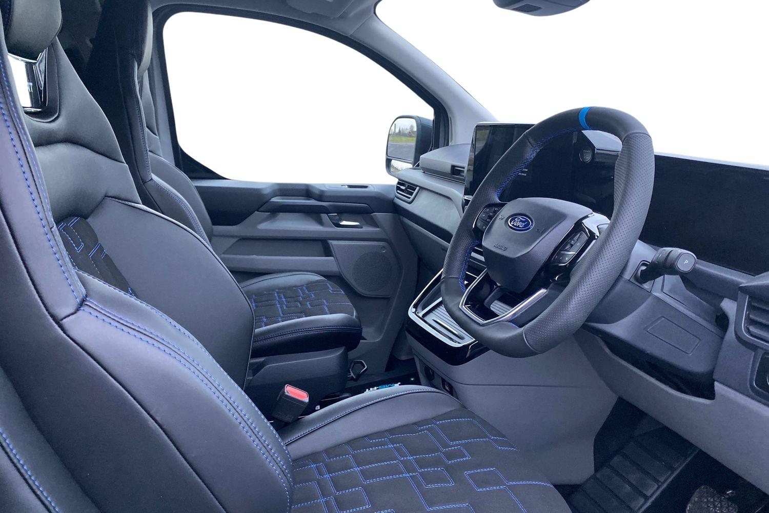 Ford E-TRANSIT CUSTOM Photo 14