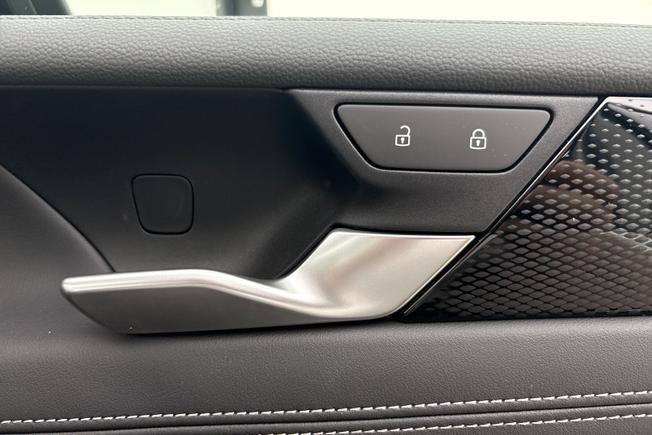 VOLKSWAGEN  Tiguan  Photo 27
