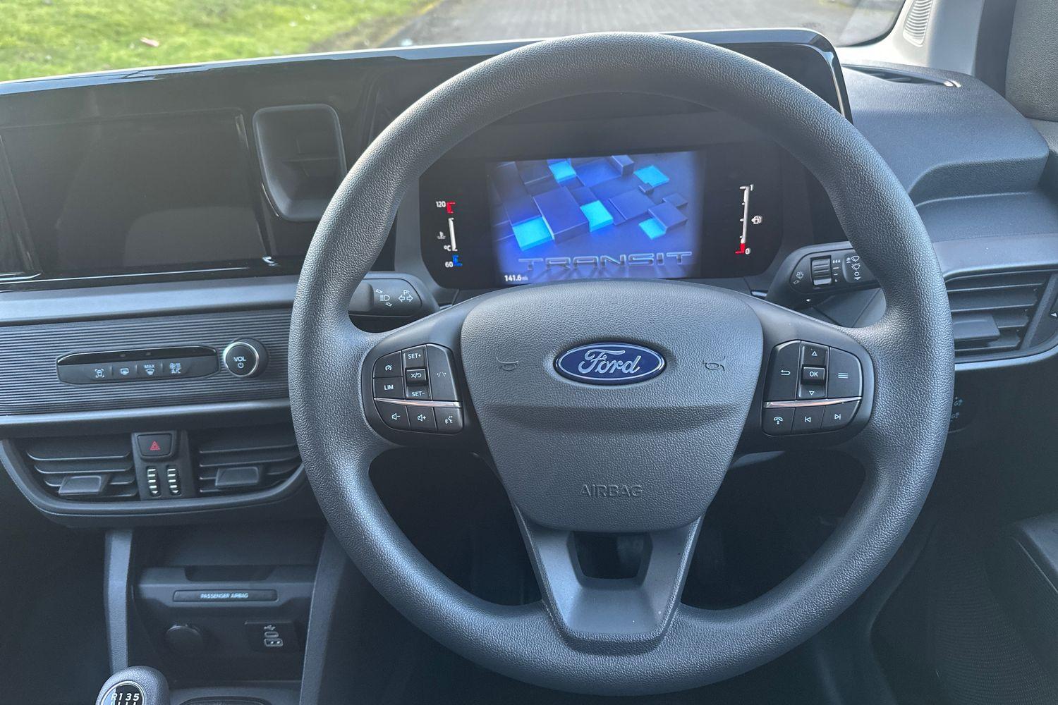 Ford TRANSIT COURIER Photo 7