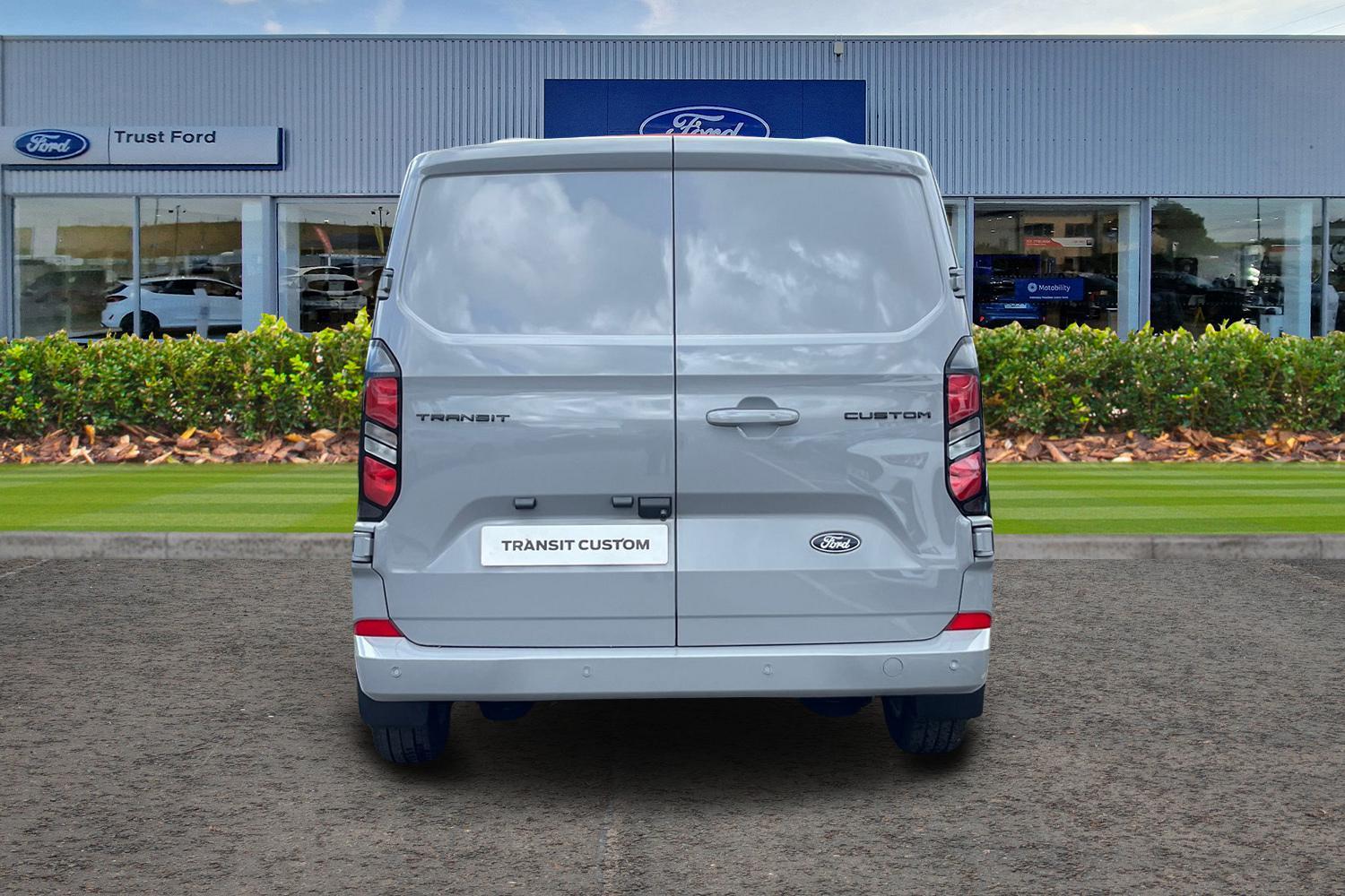 Ford TRANSIT CUSTOM Photo 13