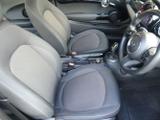 MINI Hatch Photo 16