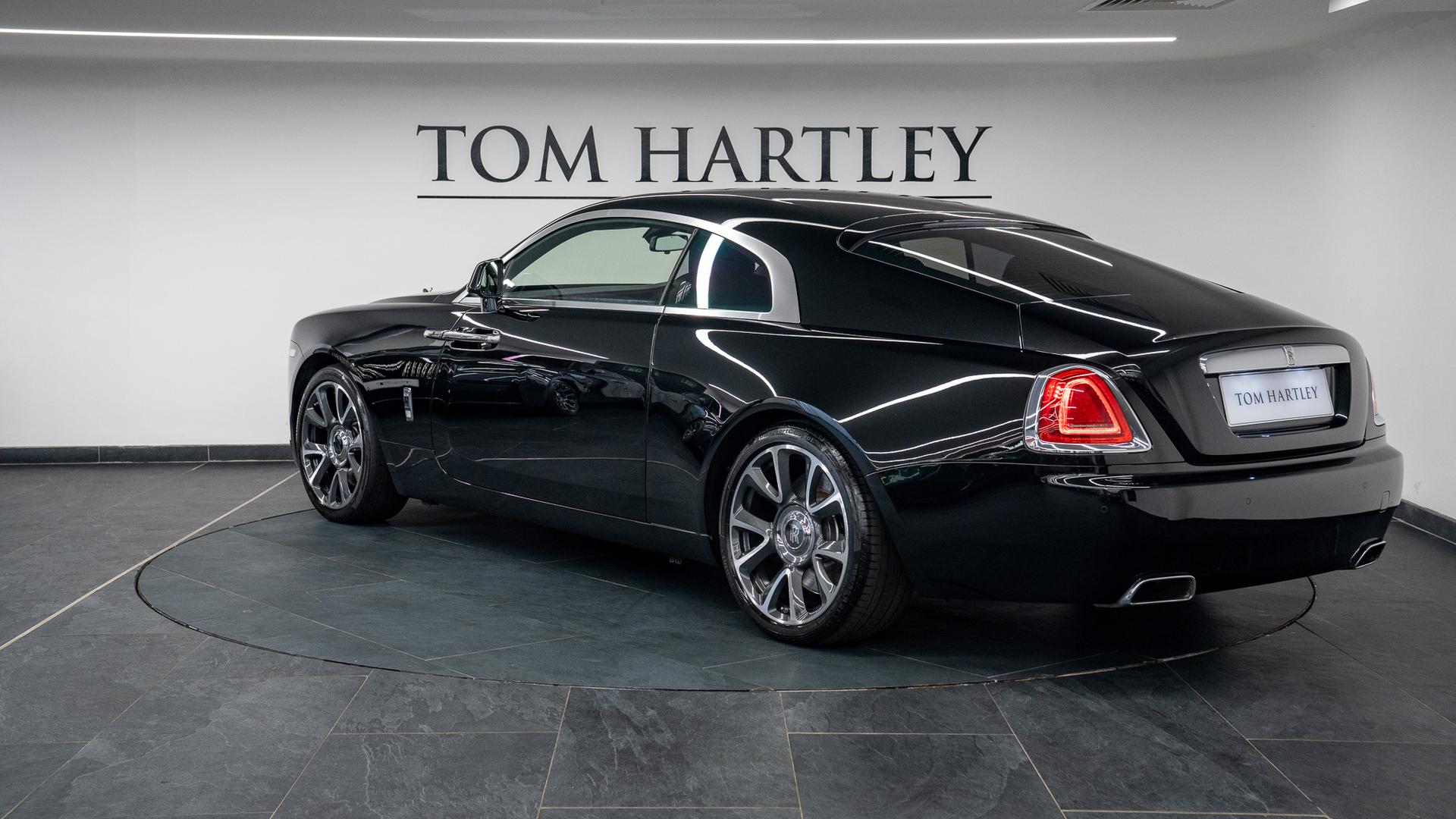 Rolls-Royce Wraith Photo 117c892f-a21a-4efa-84f7-16a029638738.jpg
