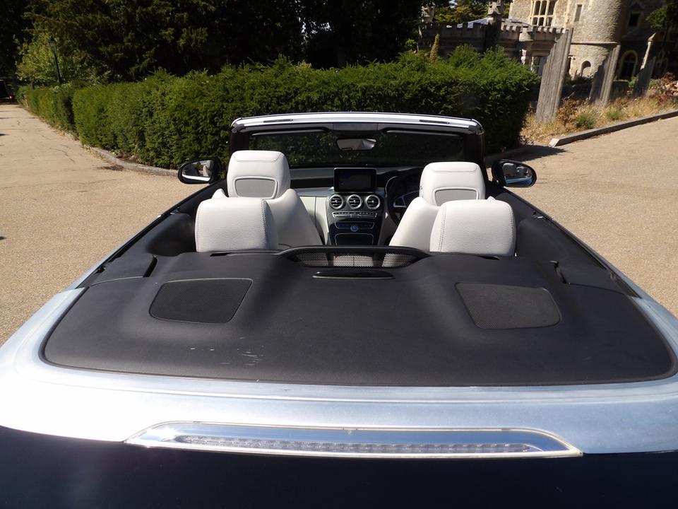 Used Mercedes-Benz C Class AO67VYH 12