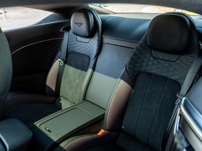 BENTLEY Continental GT  Photo 19