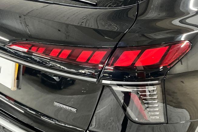 Audi Q3 Photo 19