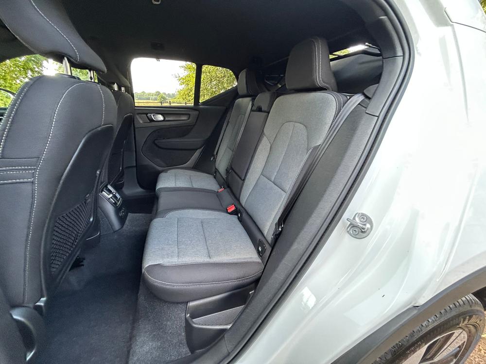 Used Volvo XC40 KN73PKZ 45