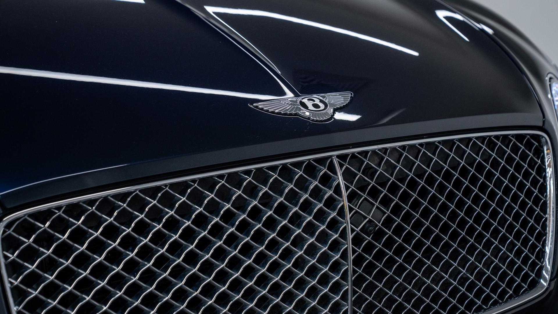 Bentley Continental Photo 11c437f0-f238-419f-993e-3015fe422fad.jpg