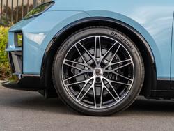 PORSCHE Macan Photo 4