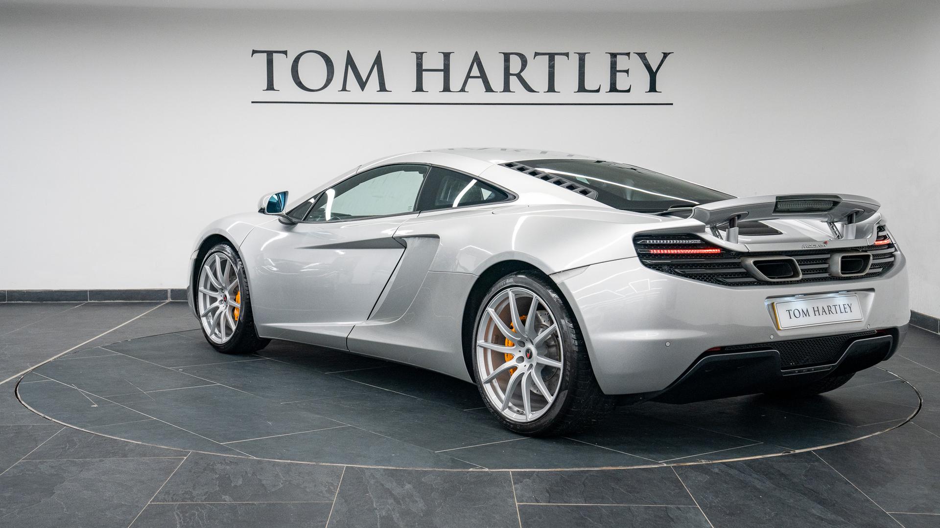 McLaren MP4-12C Photo 11f4848b-7094-4743-9891-462520b78396.jpg