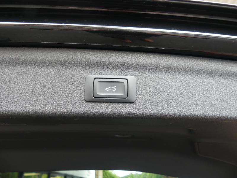 Audi Q3 Photo 11f71f0f-bde2-43b0-b395-0c3320b232d9.jpg