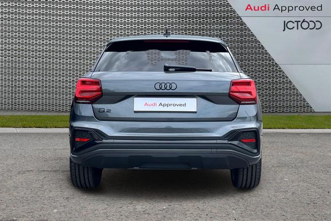 AUDI Q2 Photo 8