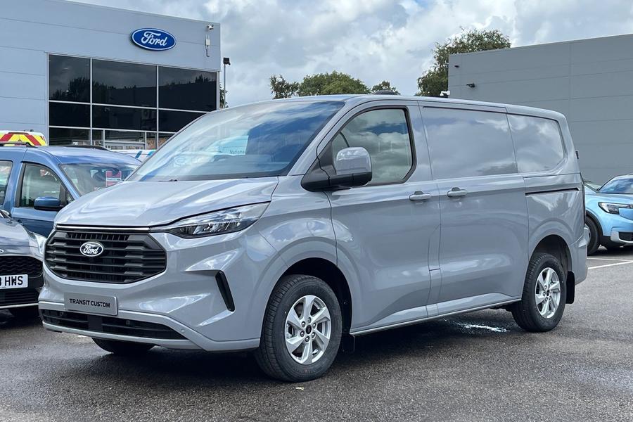 Ford TRANSIT CUSTOM Photo 120b4e77-59f5-4e41-9923-ed764e6dfcb2.jpg