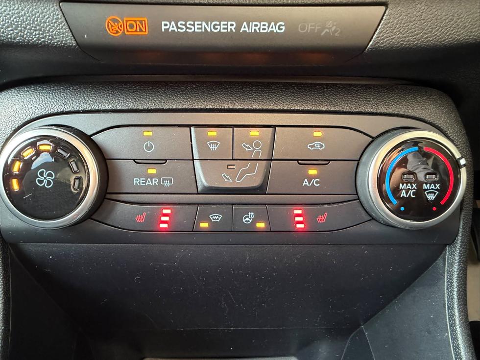 Ford Fiesta Photo 122ef5fd-d6a1-4b4a-8d8b-0e7a3bba5a06.jpeg