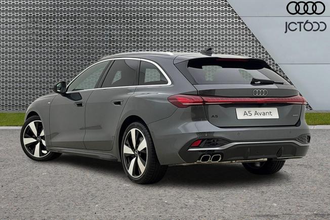 AUDI  A5 Photo 3