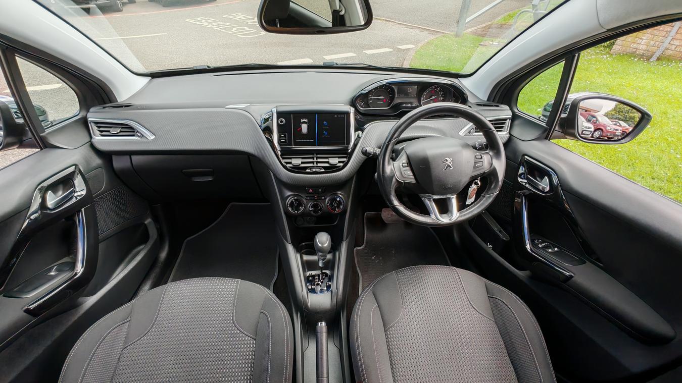 Used Peugeot 208 WG67UPK 23