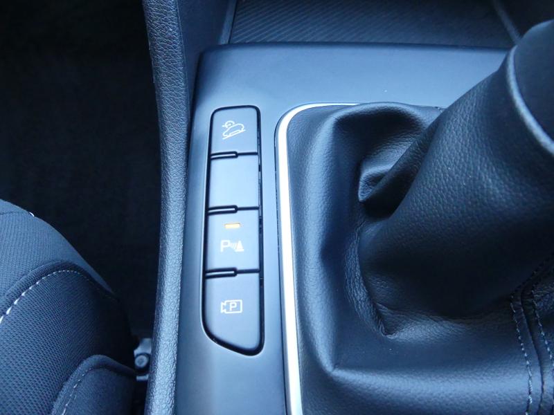 Kia Sportage Photo 125ecdeb-85af-4c8c-941f-c3571a1f6544.jpg