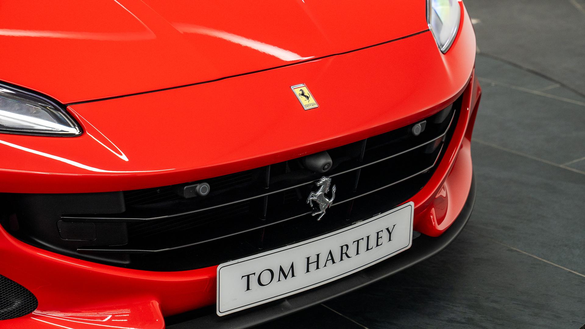Ferrari Portofino Photo 127afd81-543b-4fbb-8844-fe33e3a7af56.jpg