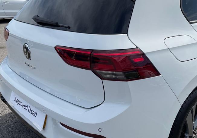 Volkswagen Golf Photo 18