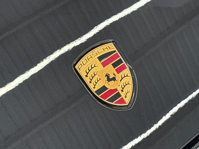 PORSCHE 911 Photo 39