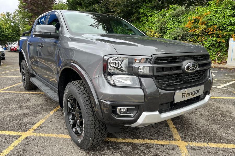 Ford RANGER Photo 12949e42-2de4-452d-add5-e0bfac1353ef.jpg