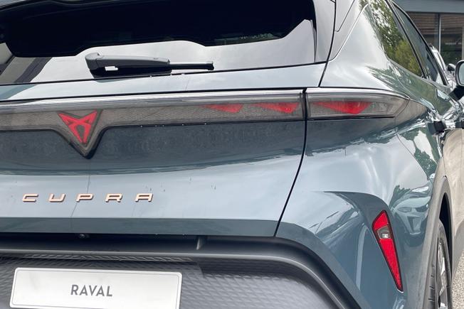 CUPRA Raval Photo 18