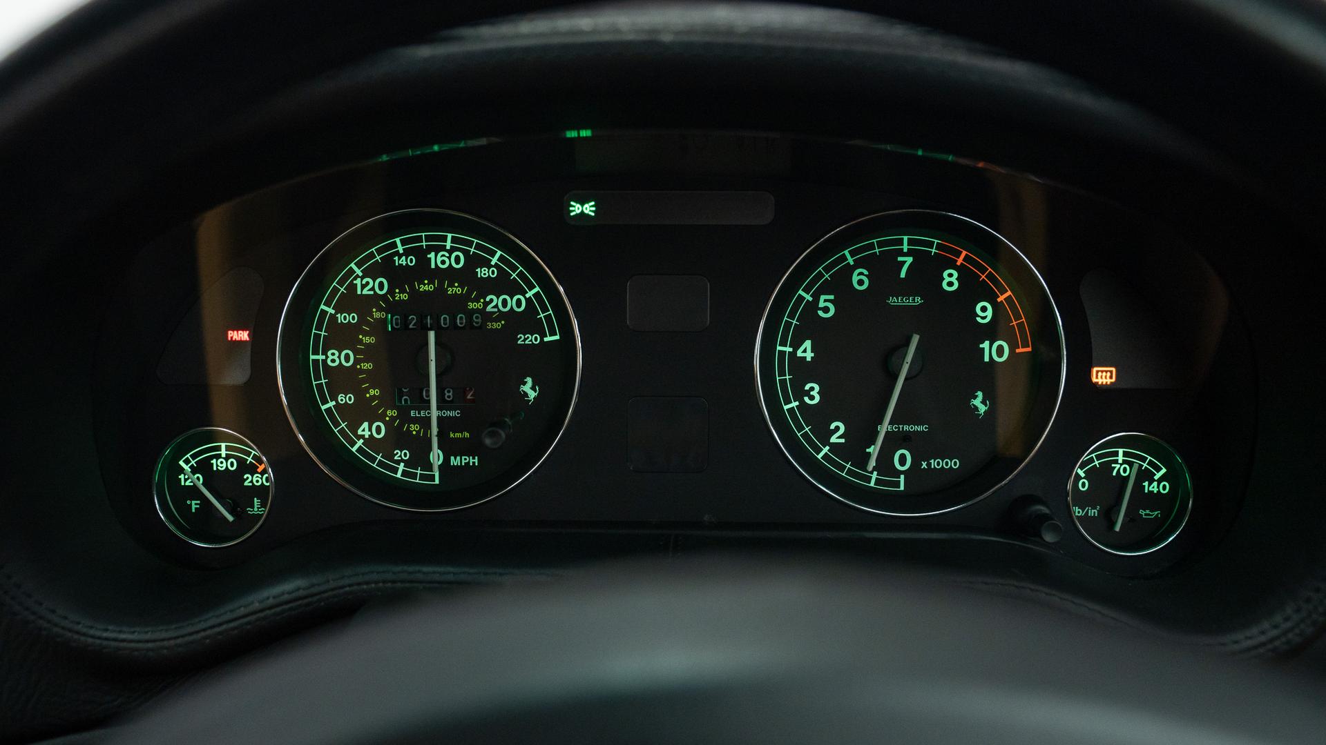 Ferrari 550 Photo 12ac39a7-1282-4265-93be-a08a520ef1e6.jpg