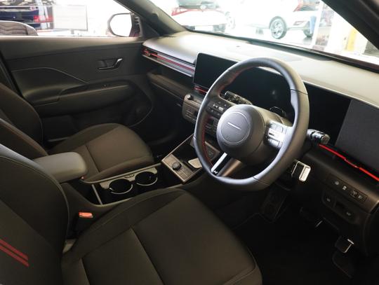 Hyundai KONA Photo 12b41b6a-27b1-41ea-b54c-a86530367e0f.jpg