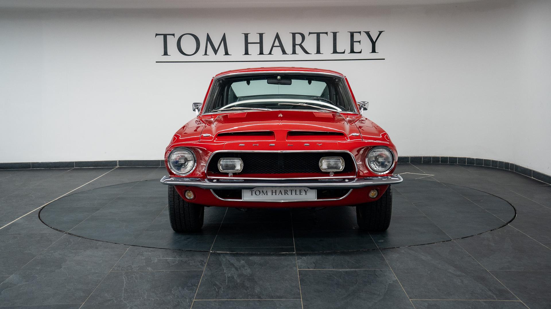 Ford Mustang Photo 12d77f4c-6030-4aa7-9bee-dbf18f30e233.jpg