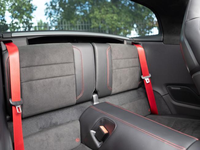 PORSCHE 911 Photo 9