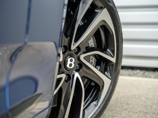 BENTLEY Continental GT  Photo 37