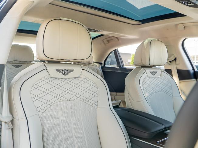 BENTLEY Flying Spur  Photo 27