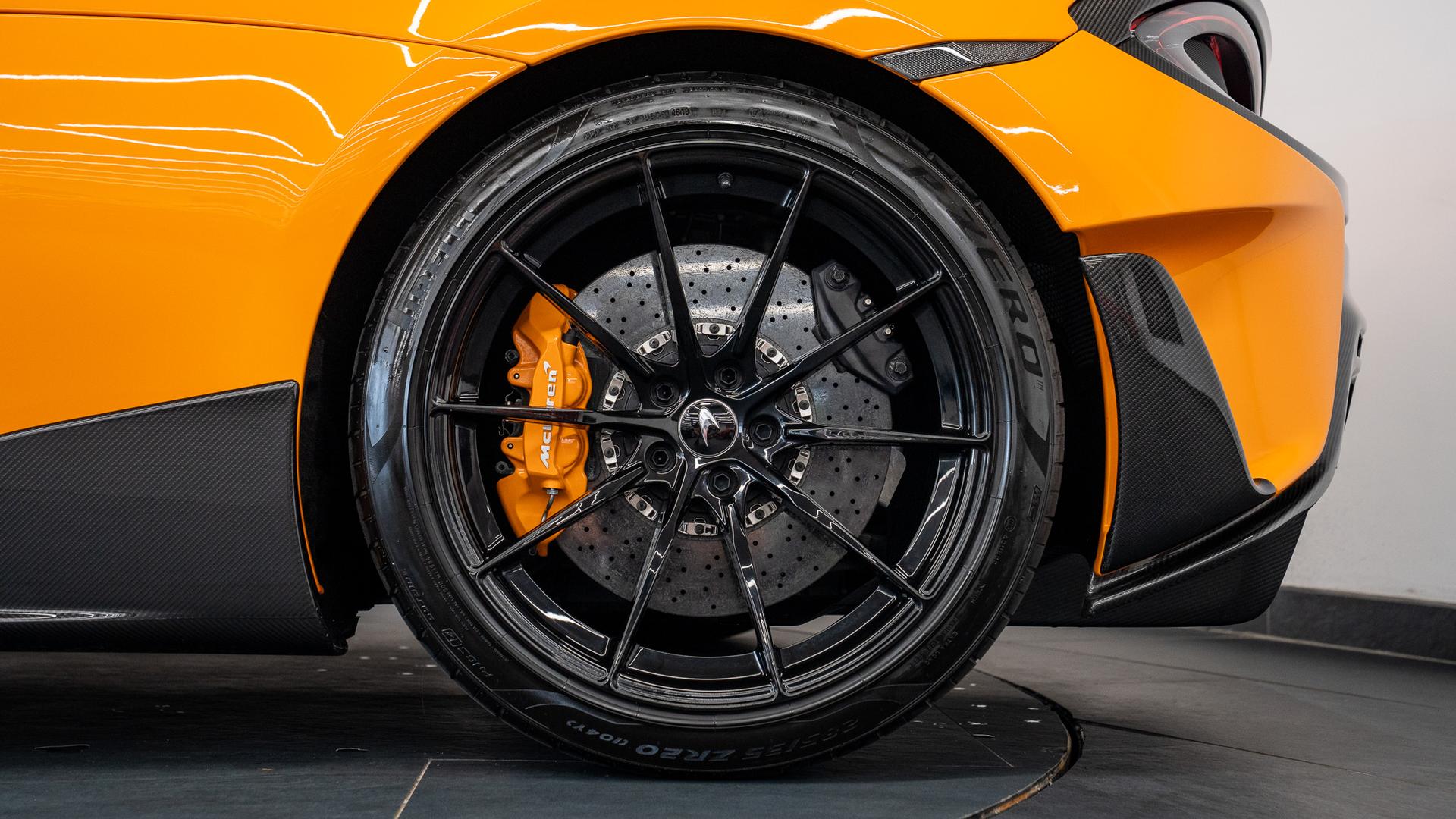 McLaren 600LT Photo 12fc42b6-830d-471b-9bfd-f45bc7ec80fb.jpg