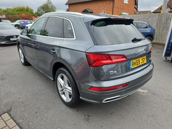 Audi Q5 Photo 4