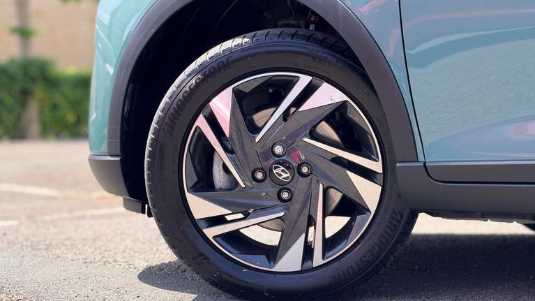 Used Hyundai BAYON WM23EUL 19
