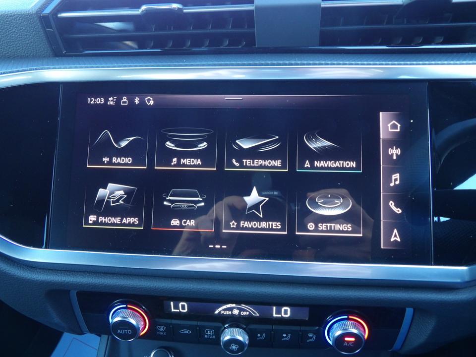 Used Audi Q3 SV74ZHN 28