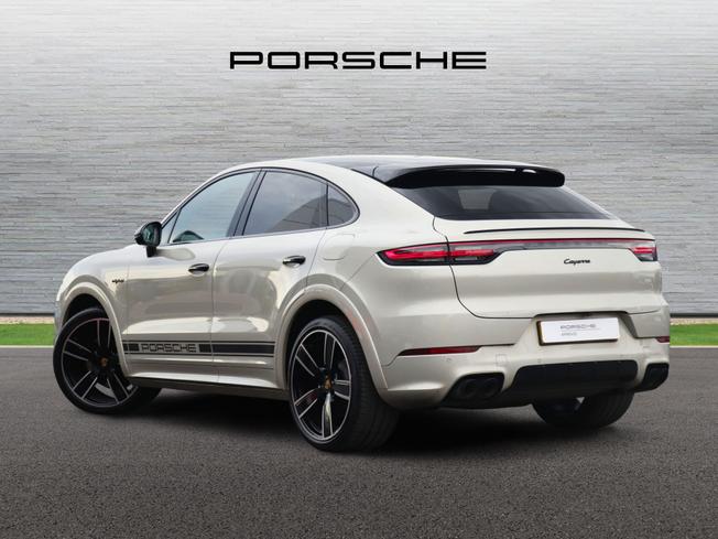 PORSCHE Cayenne Photo 2